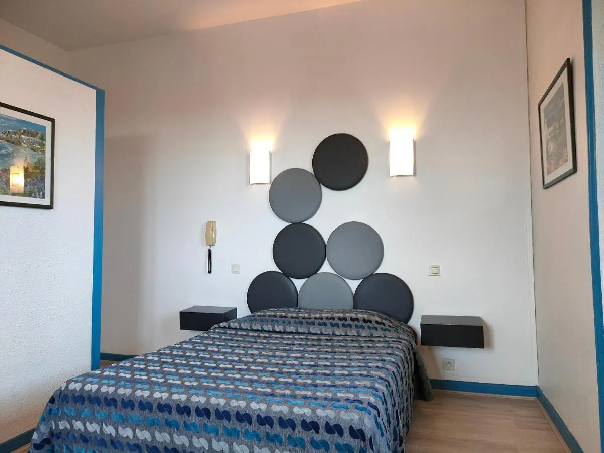 Hôtel le Littoral Lézardrieux 2*,  France