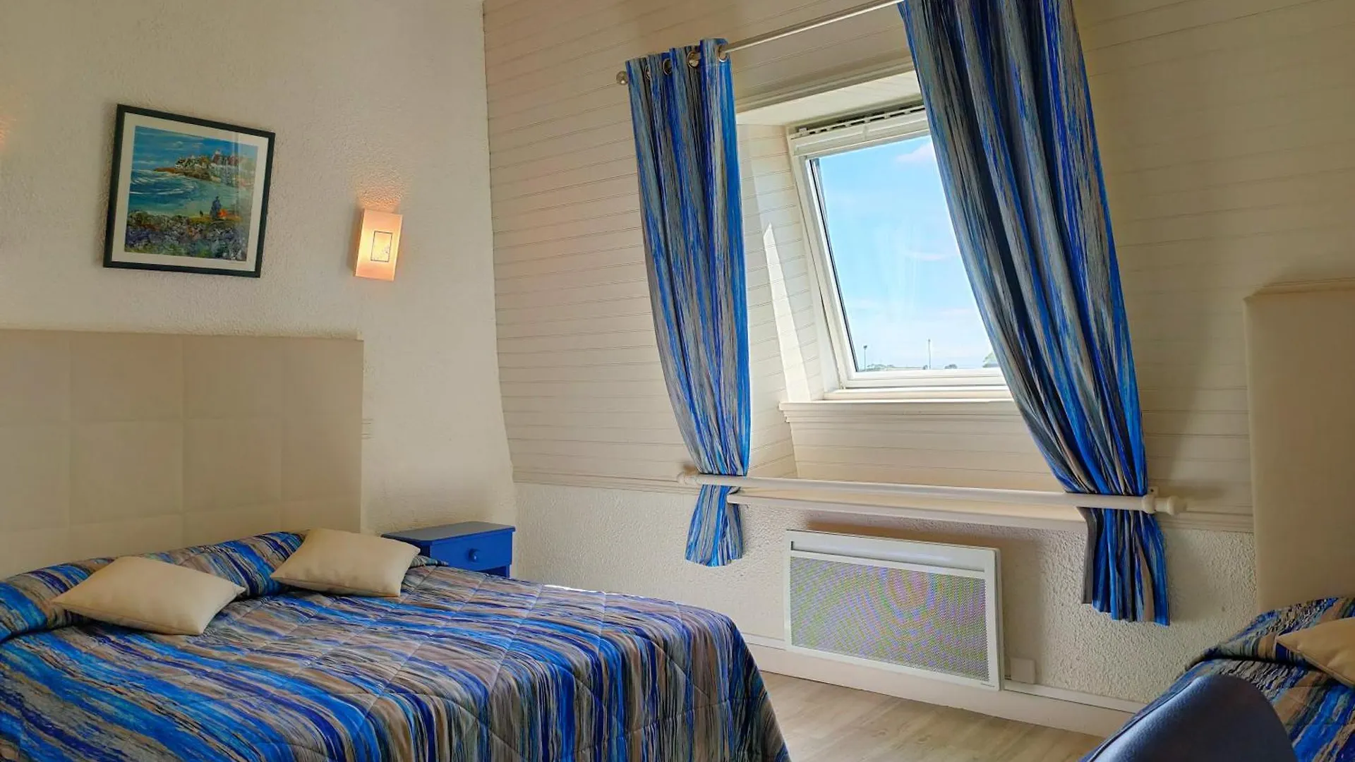 **  Hotel Le Littoral Lézardrieux Fransa